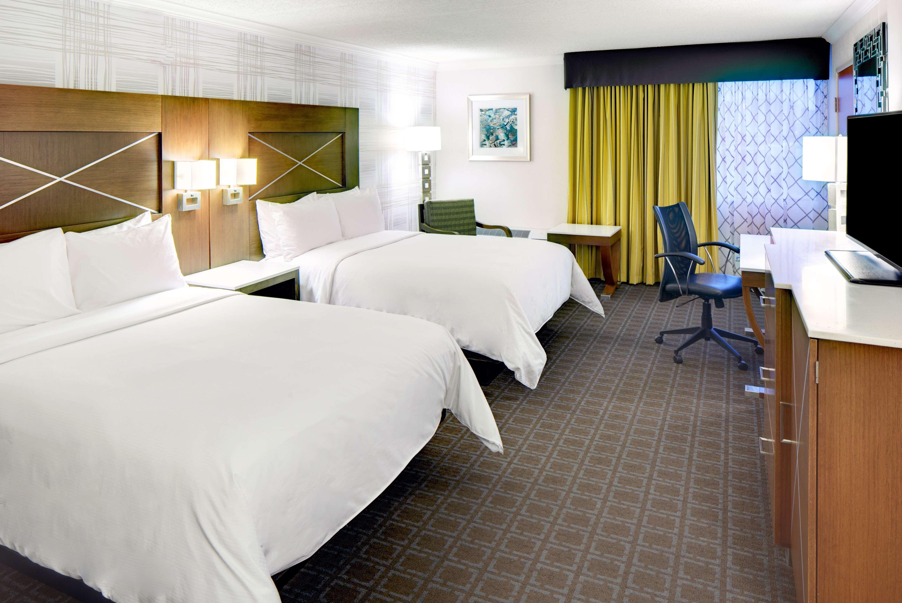 Hotel Doubletree By Hilton Madison Downtown Zewnętrze zdjęcie