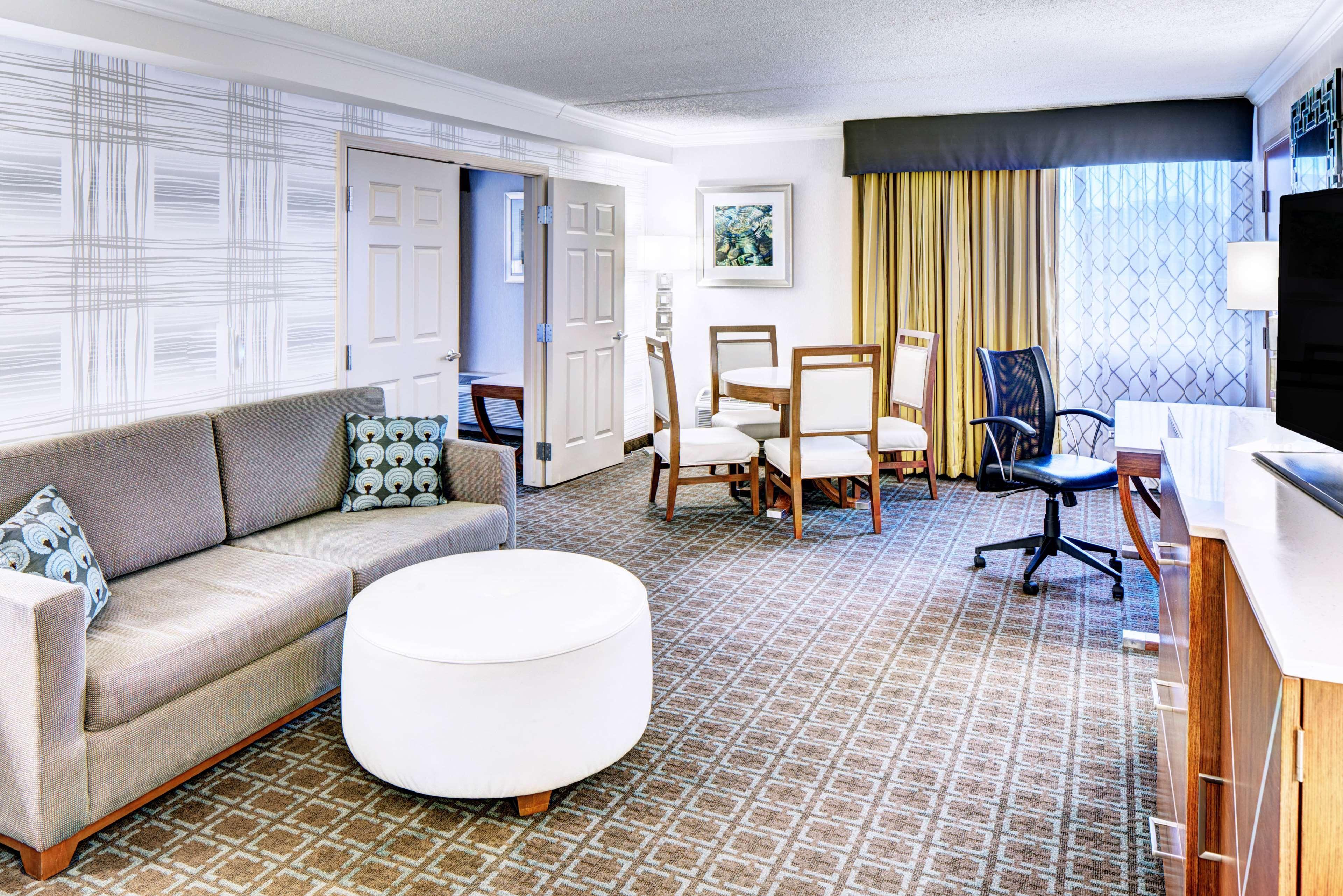 Hotel Doubletree By Hilton Madison Downtown Zewnętrze zdjęcie