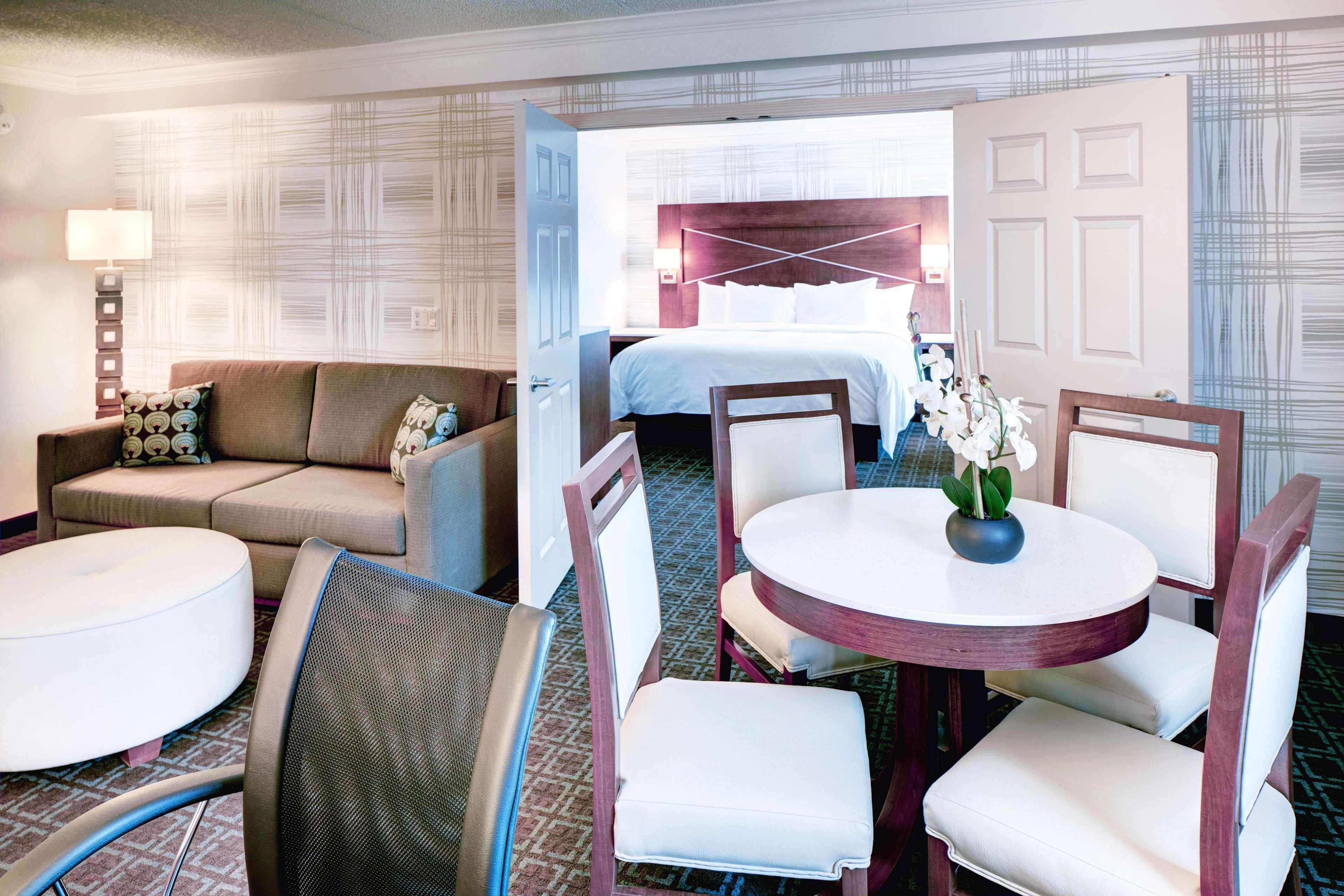Hotel Doubletree By Hilton Madison Downtown Zewnętrze zdjęcie