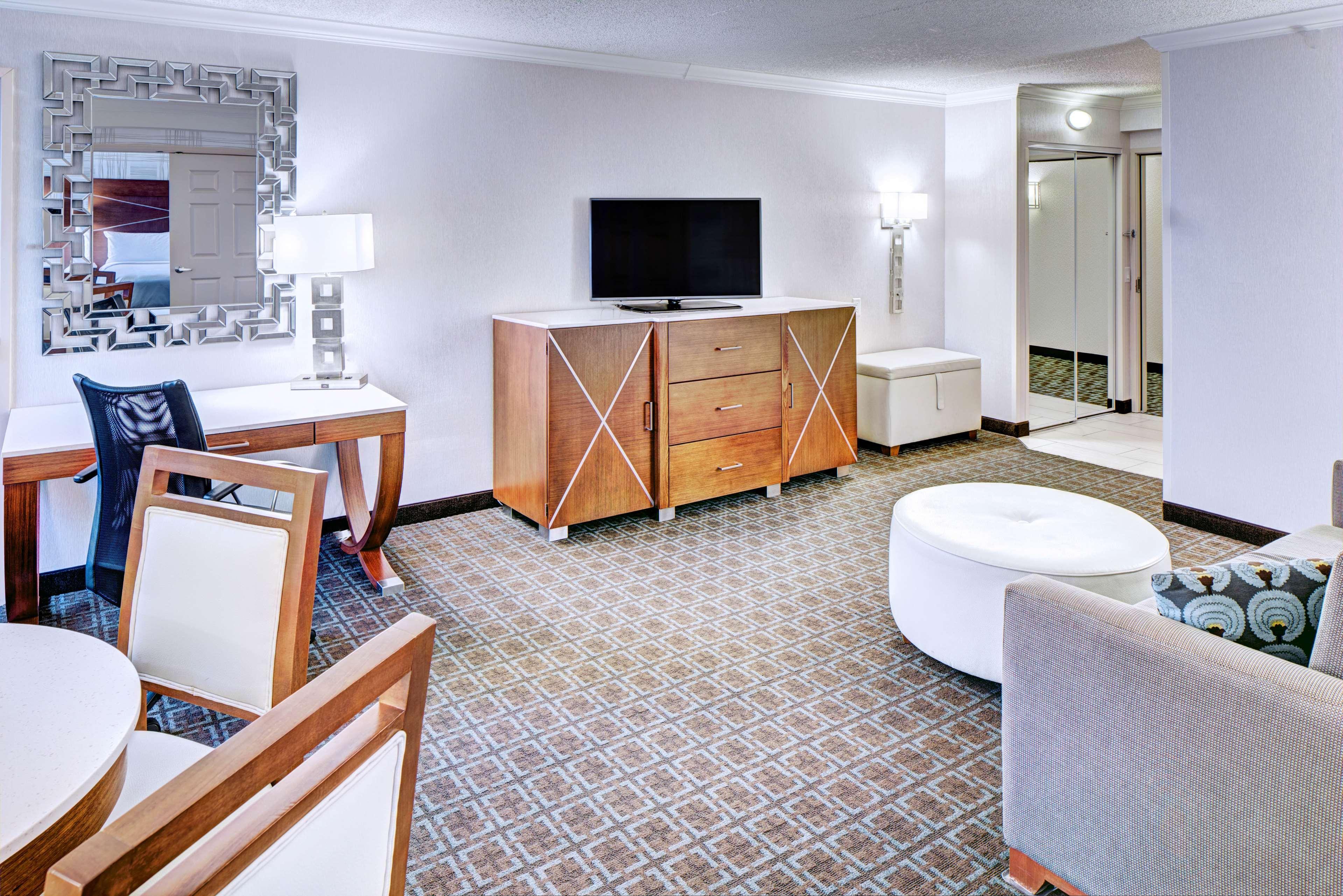 Hotel Doubletree By Hilton Madison Downtown Zewnętrze zdjęcie