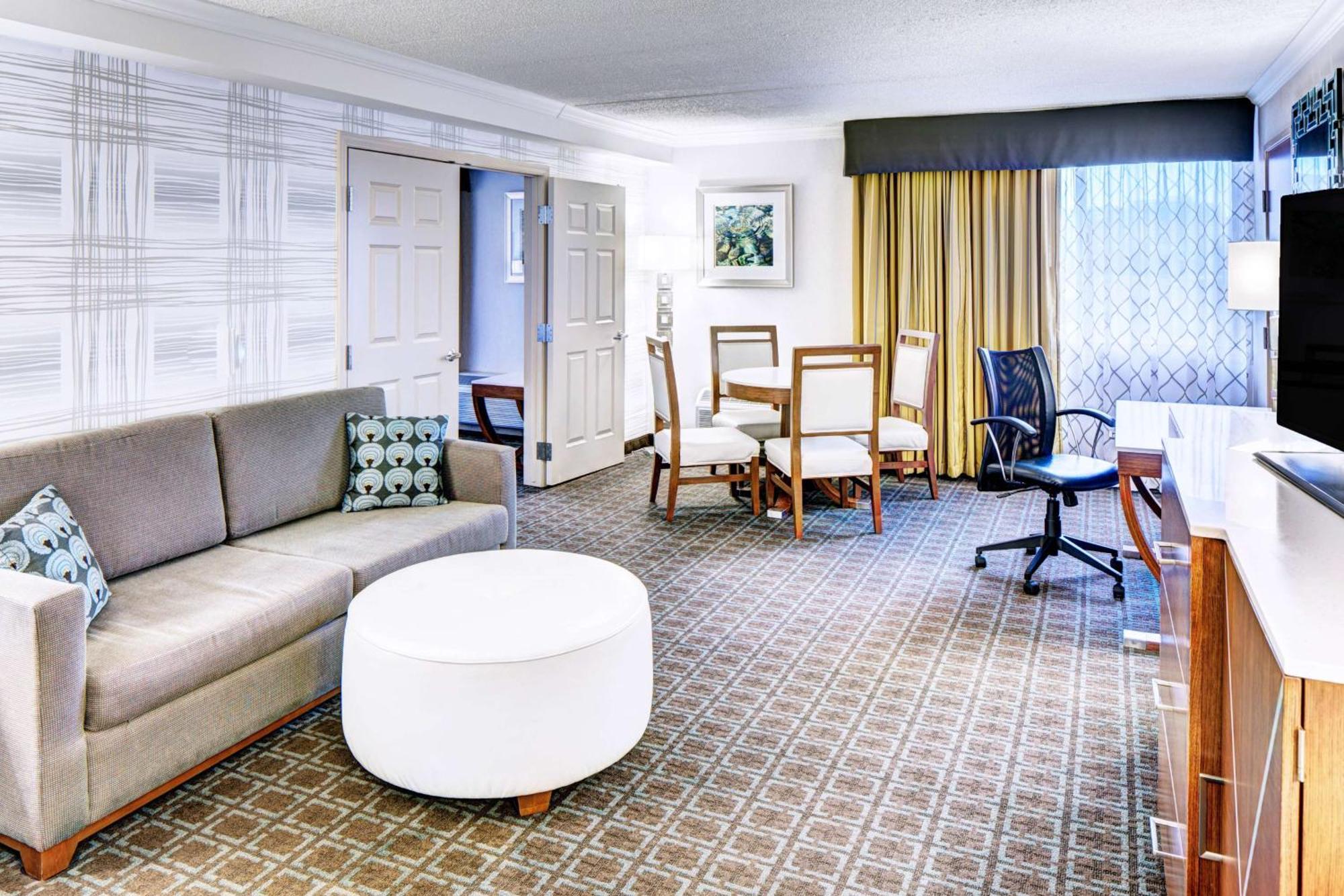 Hotel Doubletree By Hilton Madison Downtown Zewnętrze zdjęcie